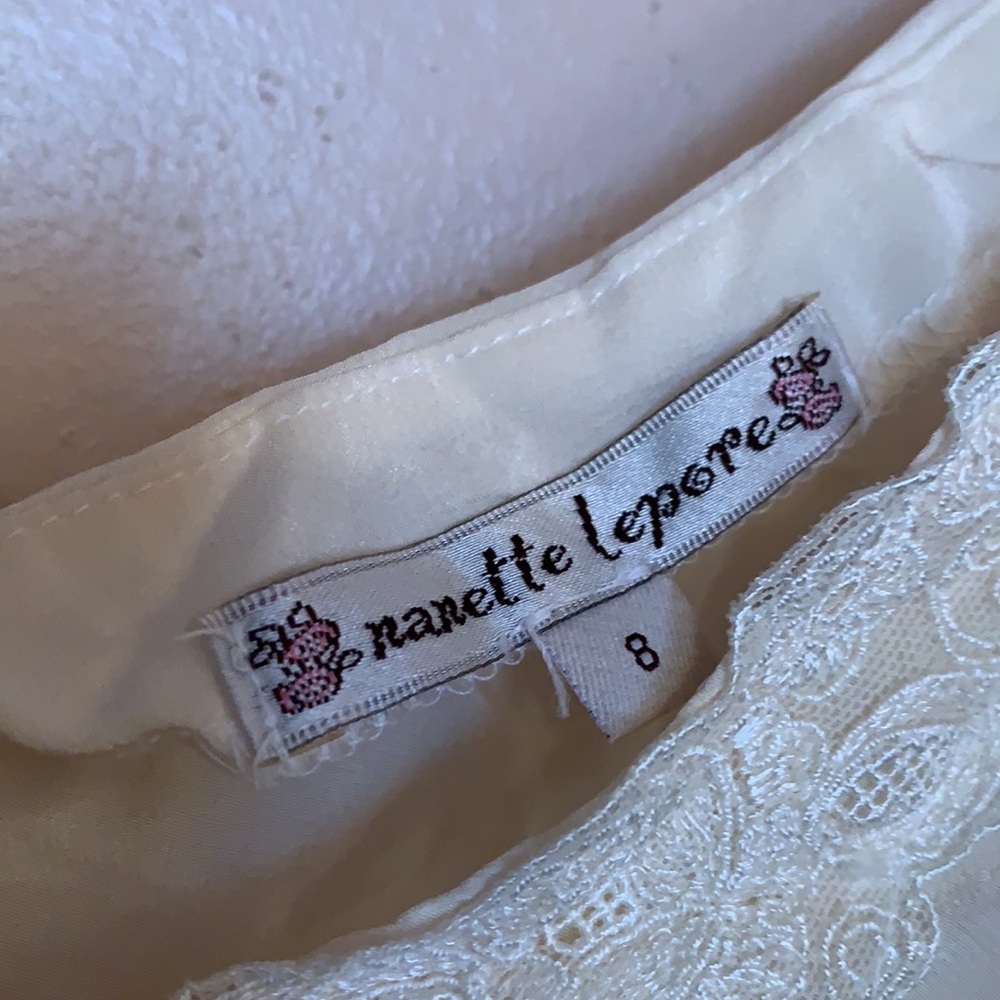 ANTHROPOLOGIE Nanette LEPORE SILK WHITE TOP BLOUSE SZ 8 FEMININE CLASSIC LACE - Picture 4 of 10